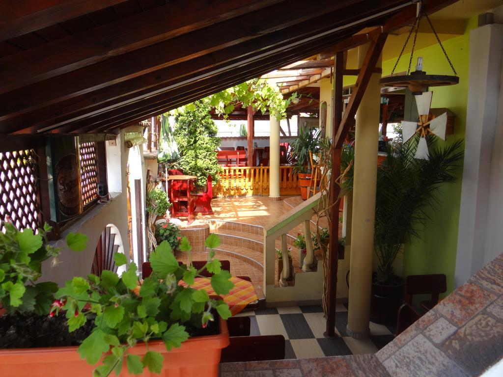 Guest House Rosa Kiten  Zewnętrze zdjęcie